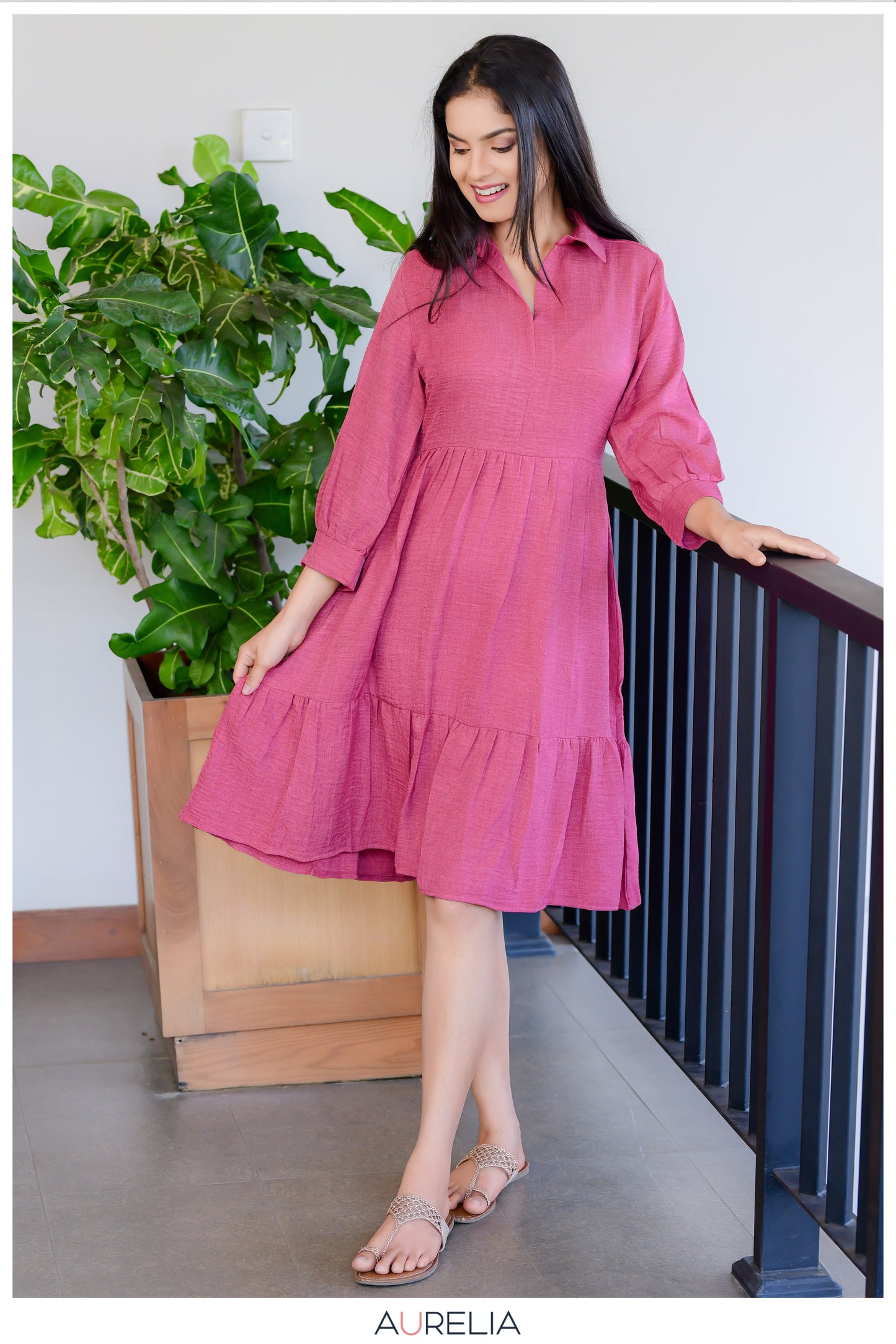 V NECKLINE PUFF CUFF COLLAR TIE LAYERED DRESS