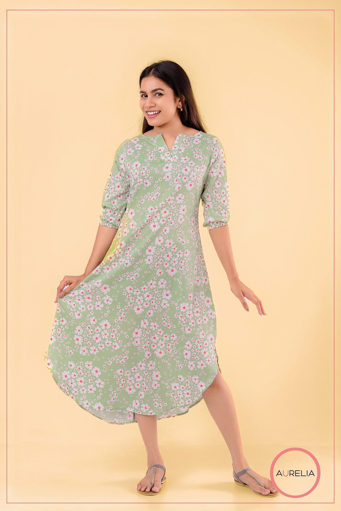 DITSY FLORAL V NECK BOTTOM GATHERED DRESS