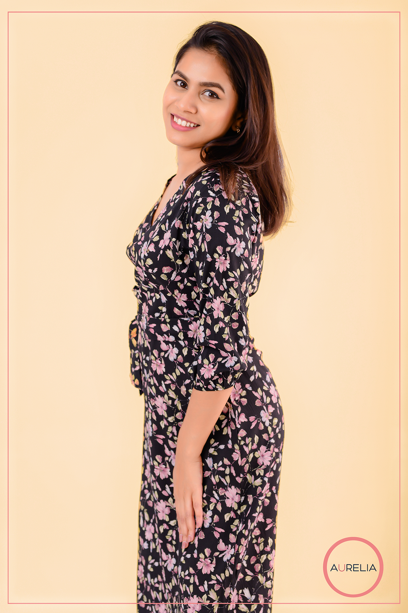 FLORAL MOCK WRAP DETAILED MIDI DRESS