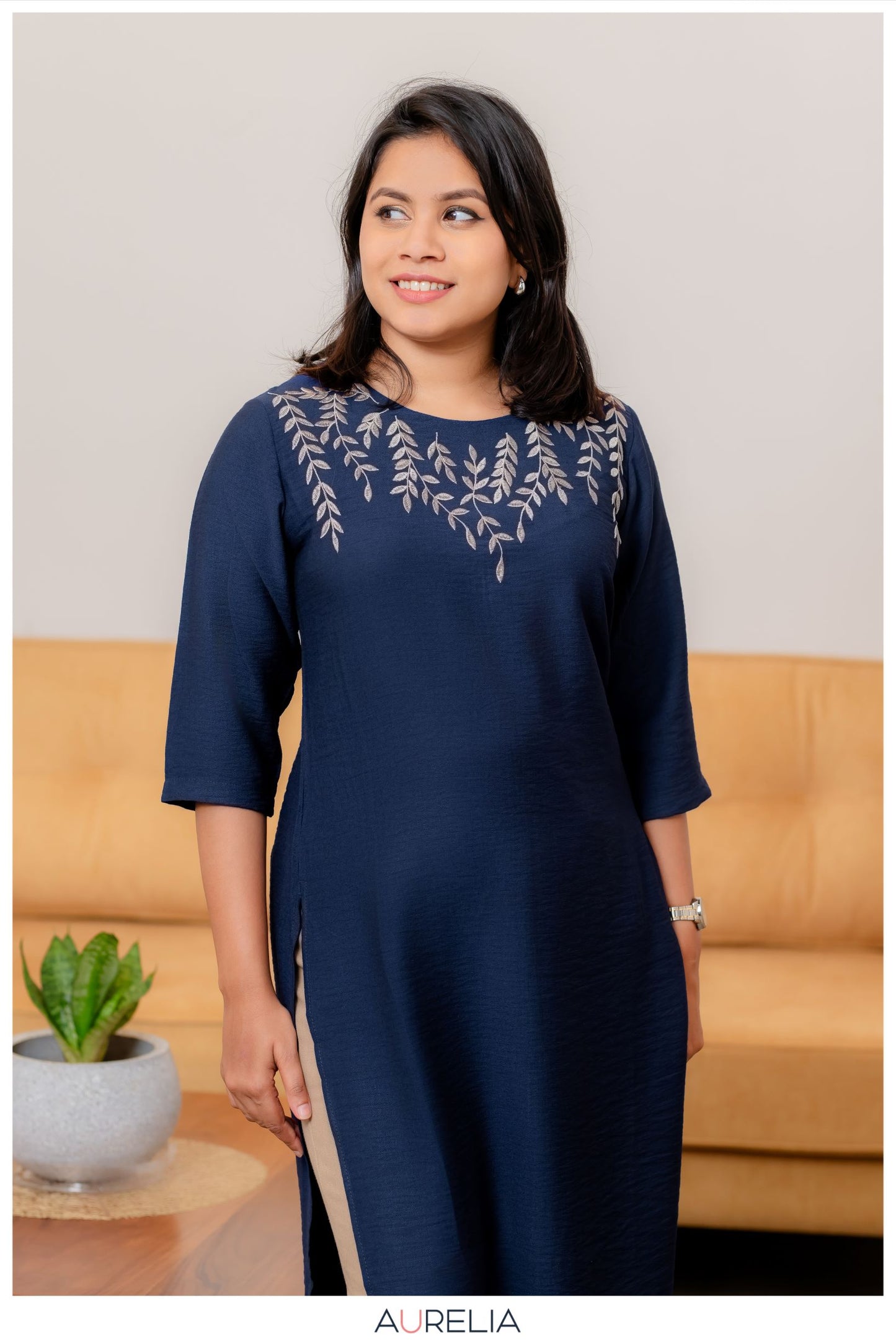 IVORY LEAVES EMBROIDERED KURTA TOP